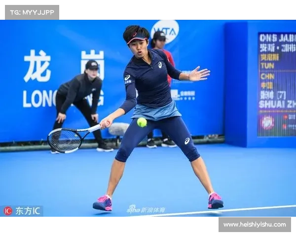 王欣瑜 7-5 先下一城,首盘力克 15 号种子穆霍娃 王欣瑜 7-5 先下一城,首盘力克 15 号种子穆霍娃
